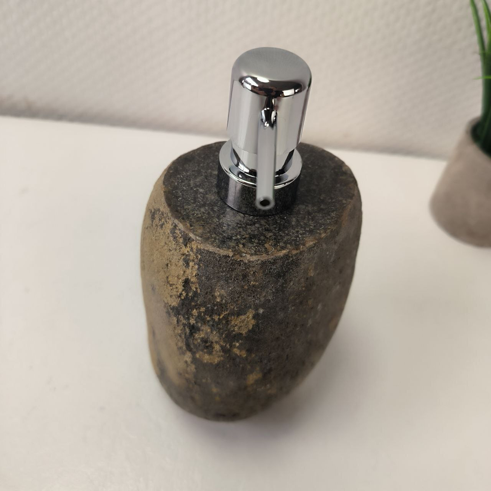 Дозатор из речного камня DRC-64017 (58)