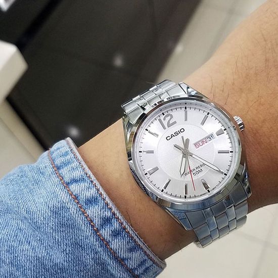 Наручные часы Casio MTP-1335D-7A