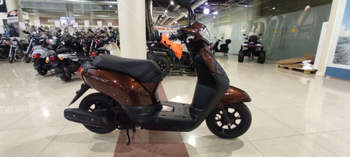 Скутер Honda Tact