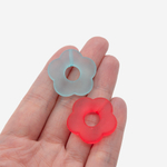 Подвеска "Незабудка", 26мм, матовый красный акрил