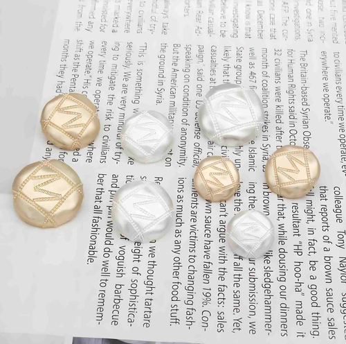 Пуговица 70046