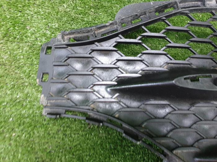 Решетка перед. бампера Mercedes GLE V167 18-24 AMG