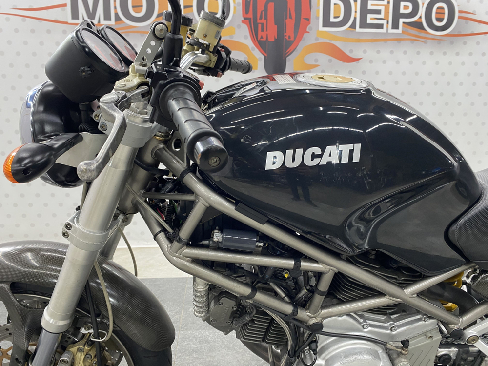 Ducati Monster 900 , 2002