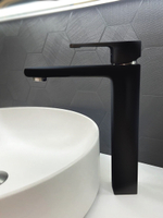 Смеситель для раковины AltroBagno Lamberto 010213 MB