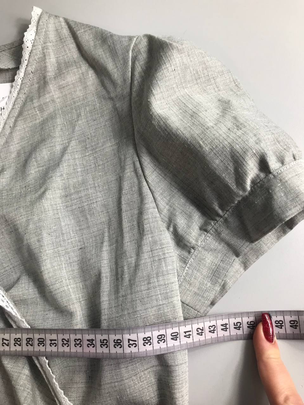 Блузка с кружевной тесьмой, визуально на 44 размер