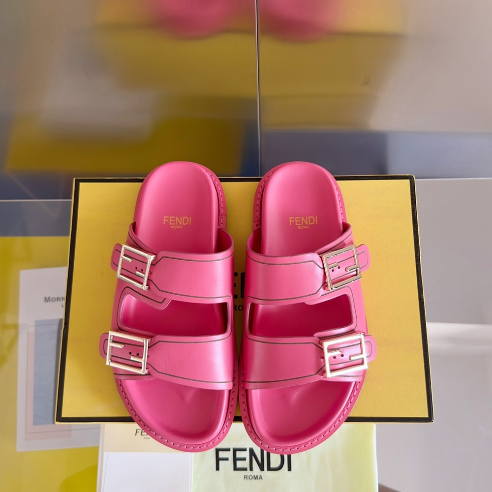 Fendi Feel Slides
