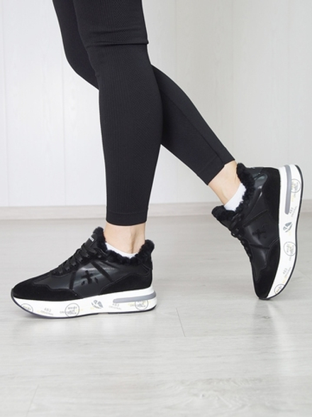 Кроссовки женские зимние