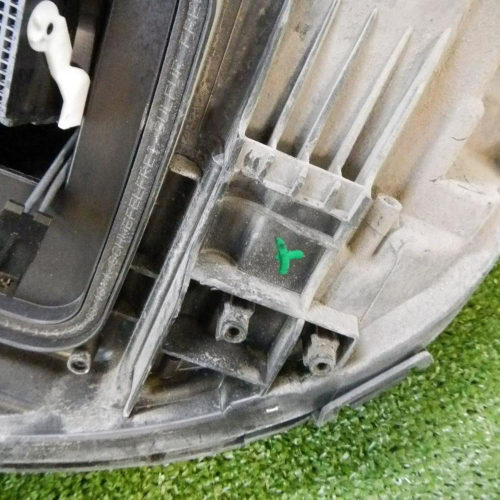 Фара правая Mercedes E W213 (2016-2021) LED