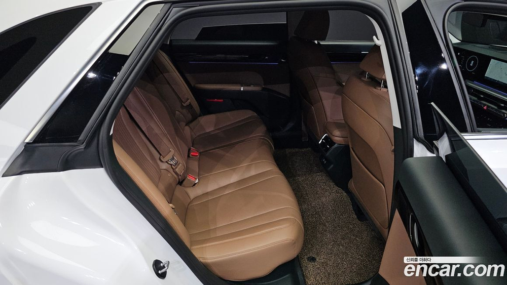 Hyundai Grandeur (Azera) Hybrid (GN7) Exclusive (11.2023)