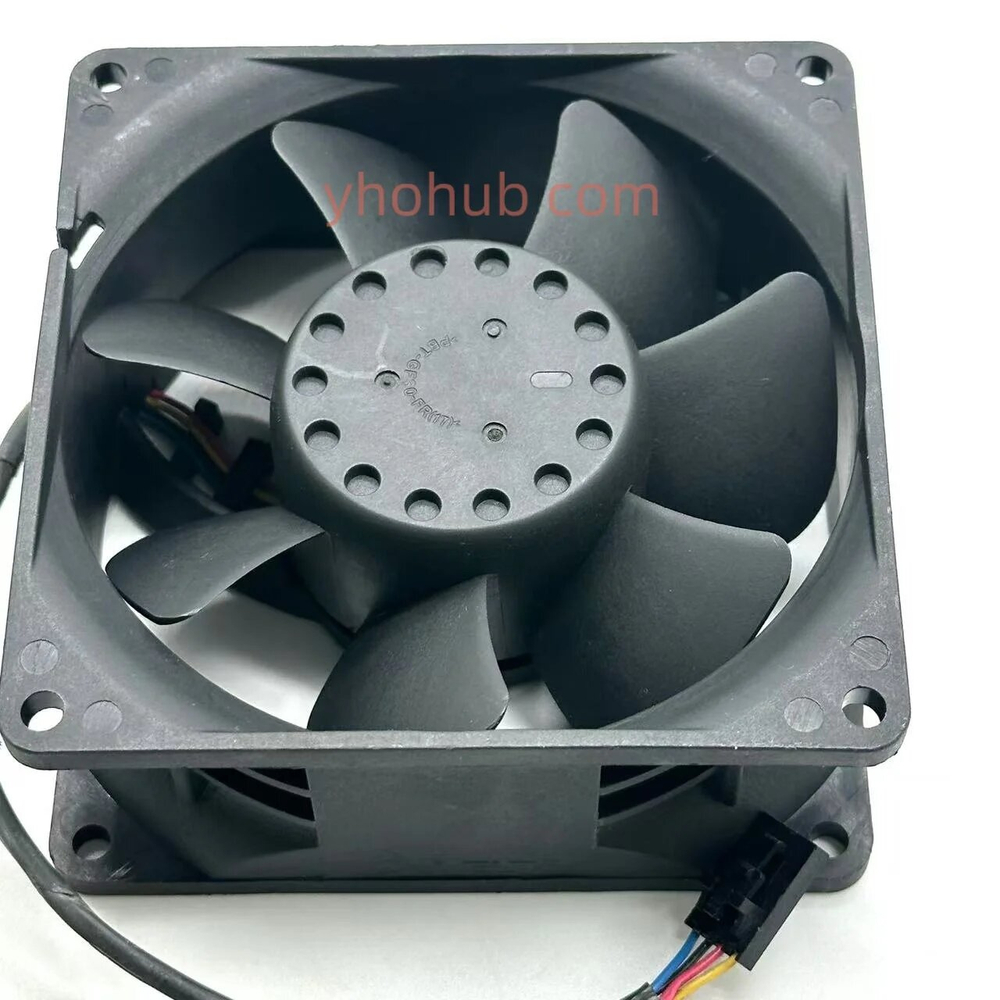 Delta Electronics AFC0912DE-C DC 12В 3А 90x90x38 мм 4-проводной охлаждающий вентилятор для сервера