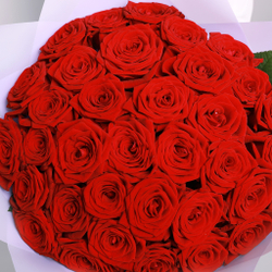 Букет РУБИНОВЫЕ УКРАШЕНИЯ из 35 красных роз. Букет 7157
