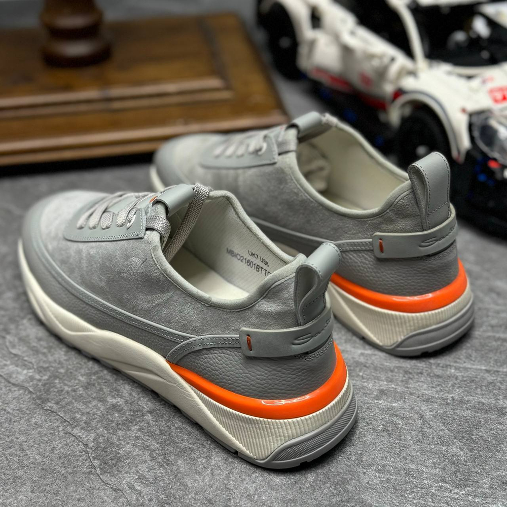 Кроссовки Santoni