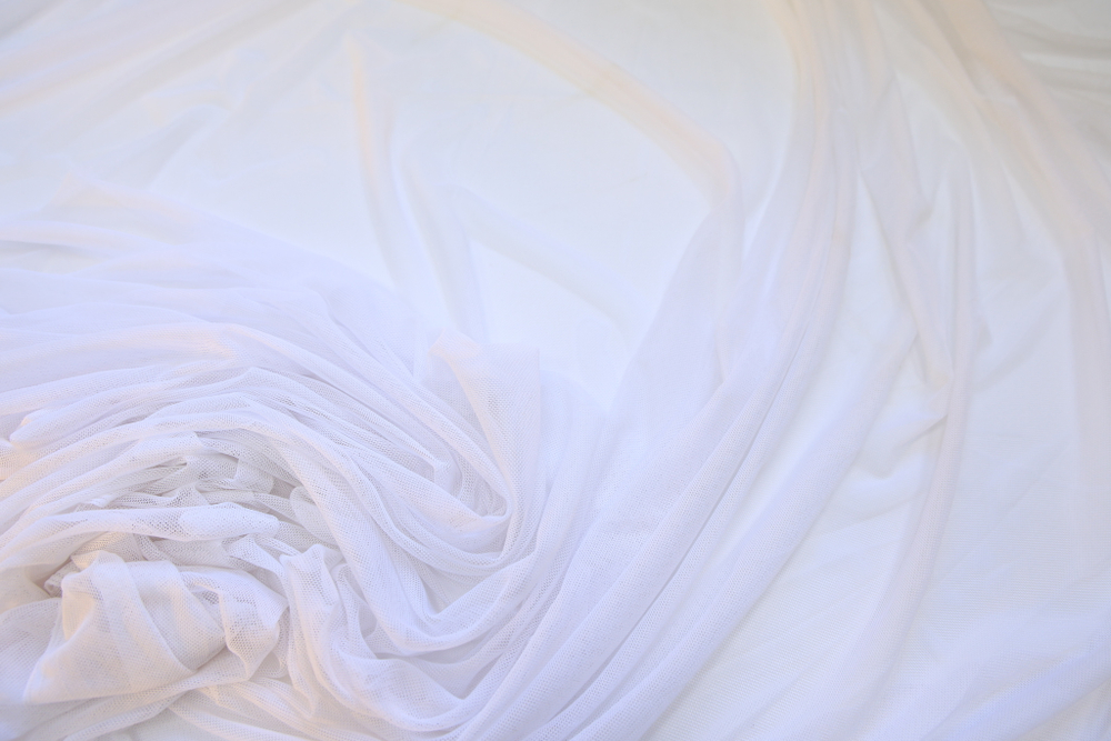 Сетка трикотаж белая