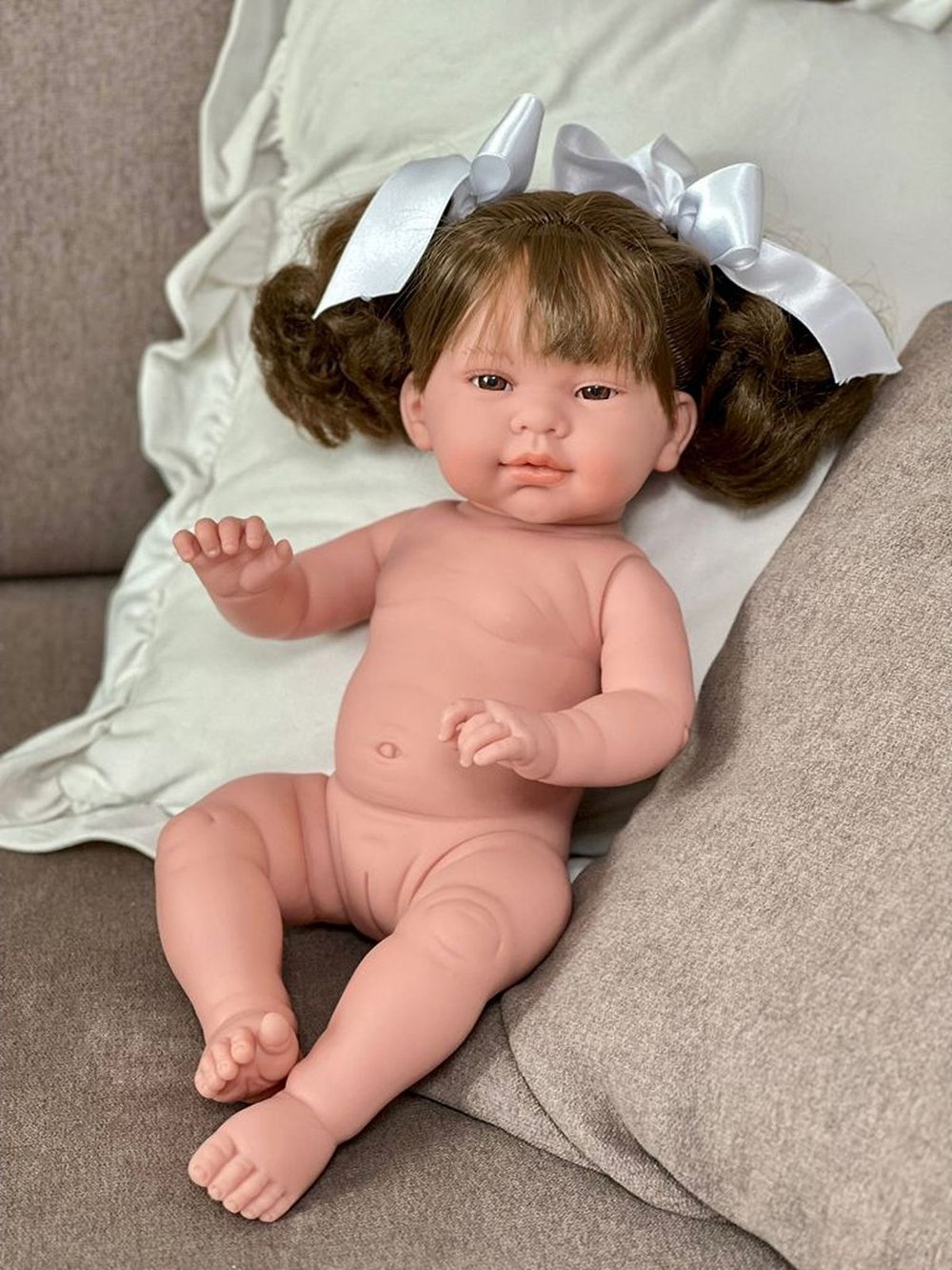 Кукла LAMAGIK виниловая 45см Marina (46308A)