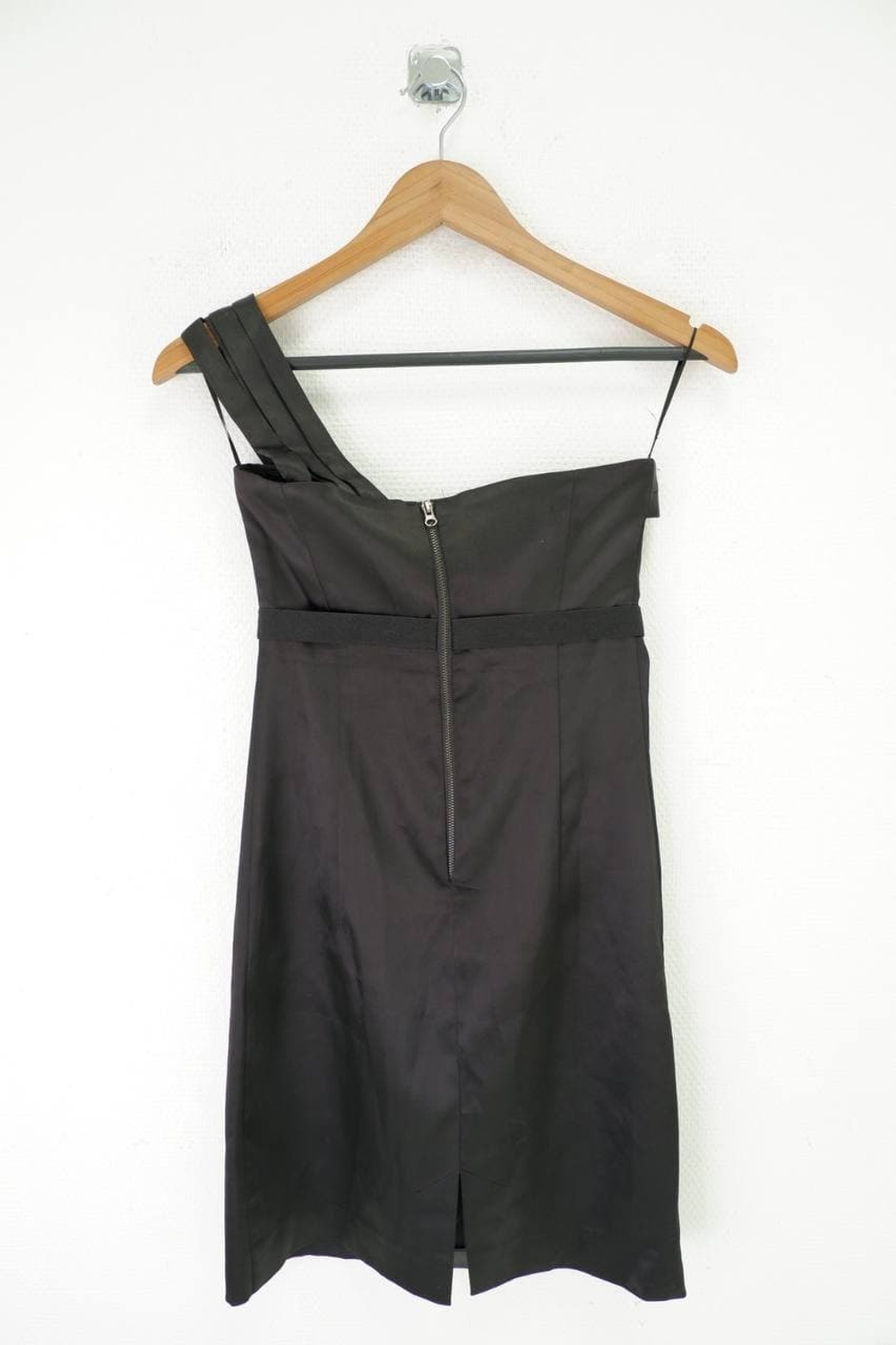 Платье Oodji атласное на 14 лет