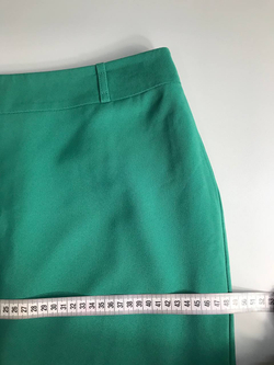 Юбка по фигуре в достаточно необычном оттенке 48 размер