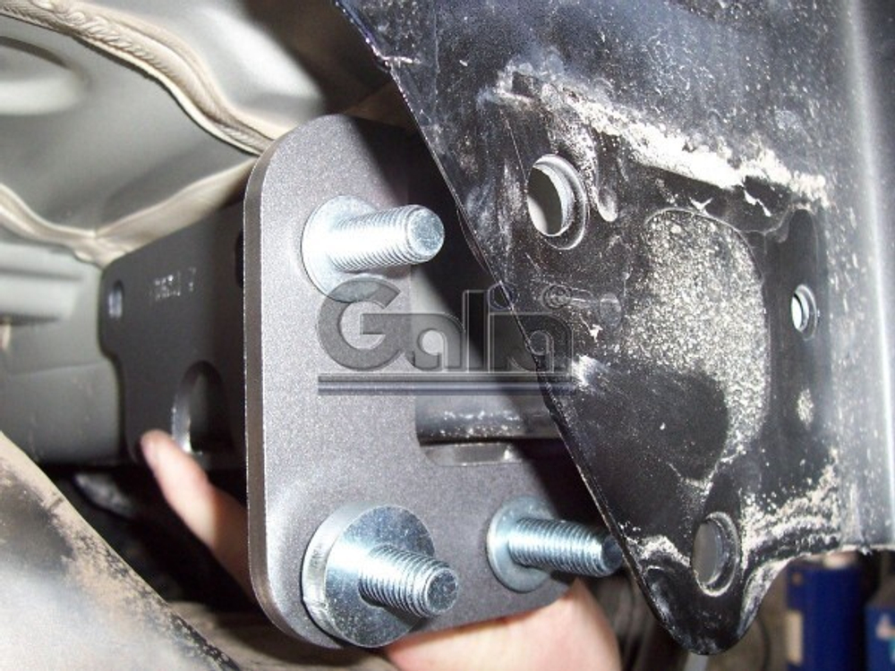 Фаркоп оцинкованный Galia H069A для Hyundai Santa Fe 2006-2012, Kia Sorento 2009-2012(паспорт и сертификат в комплекте)(без электрики)
