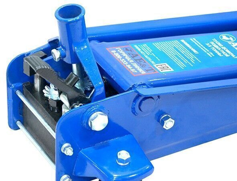 Профессиональный подкатной домкрат T31202 AE&T 2,5 т