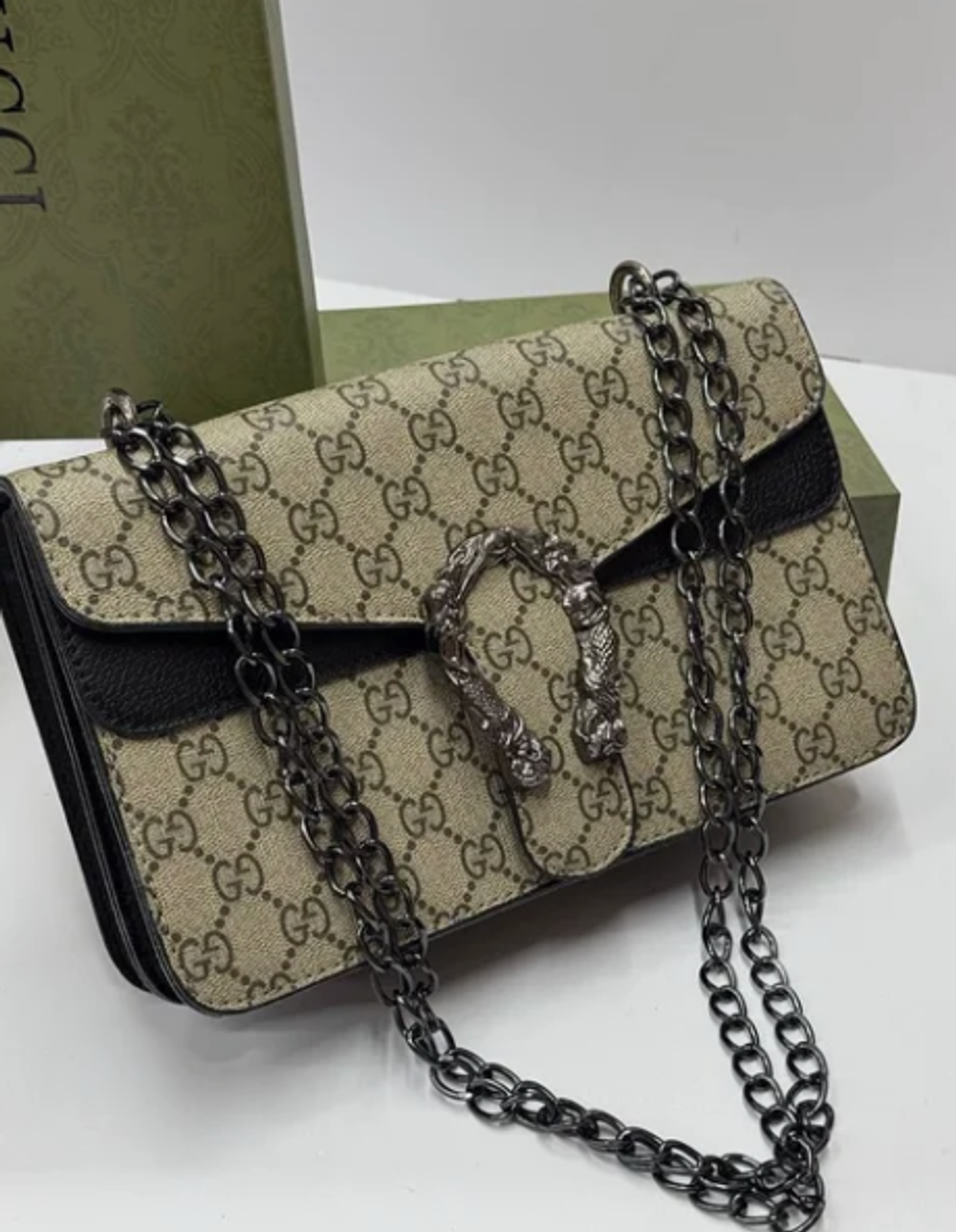 Сумка Gucci стильная