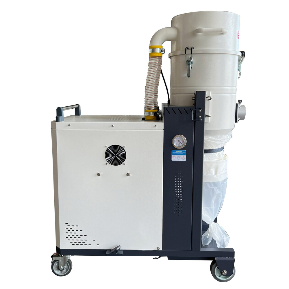 Пылесос индустриальный EVOline IVC 10-30