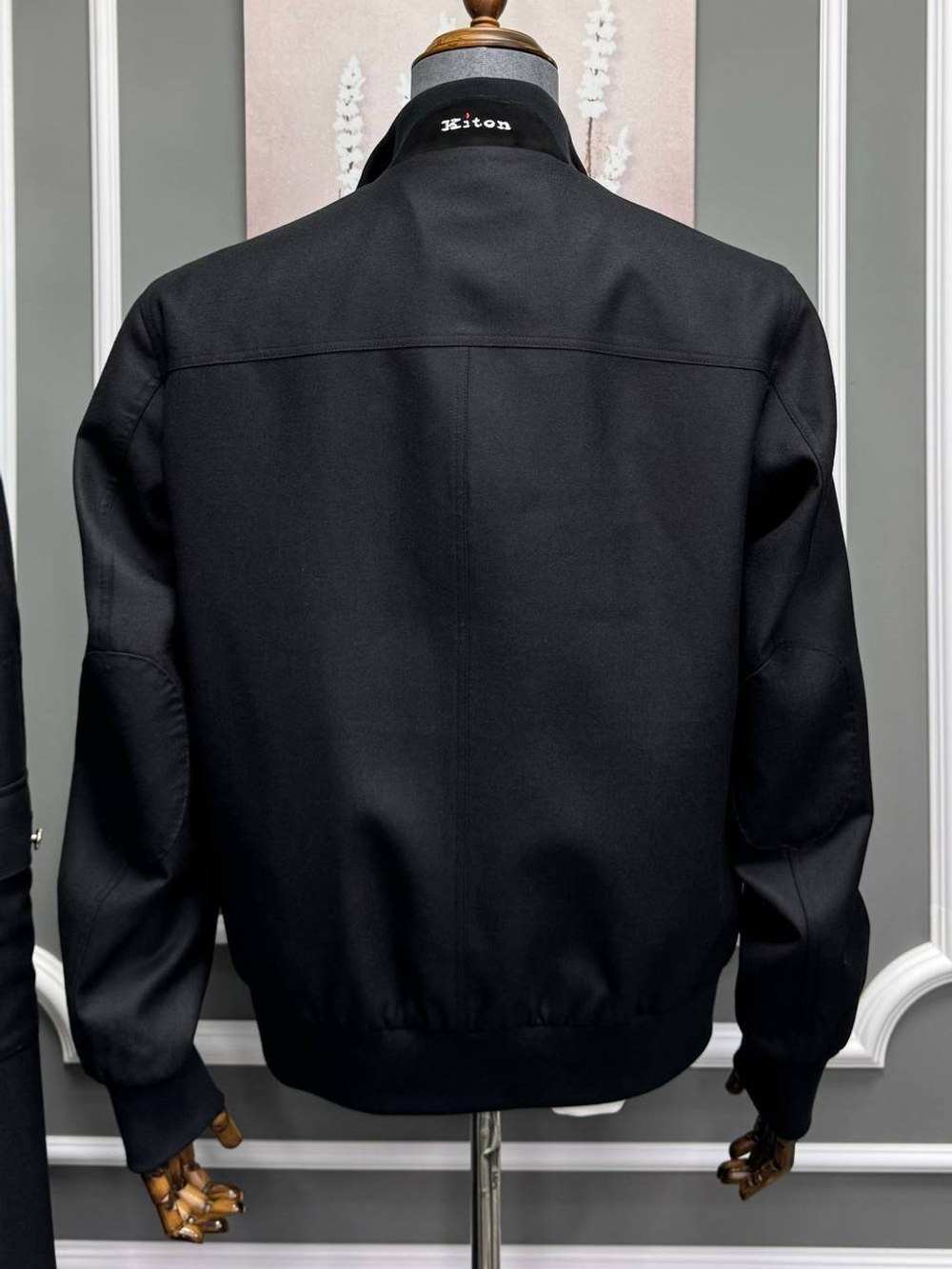 Костюм Kiton