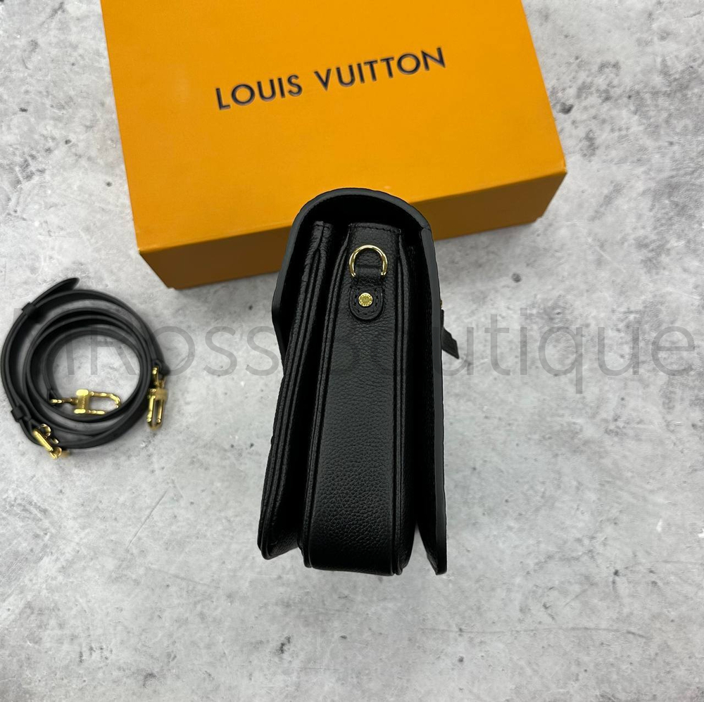 Черная кожаная сумка Pochette Metis Louis Vuitton