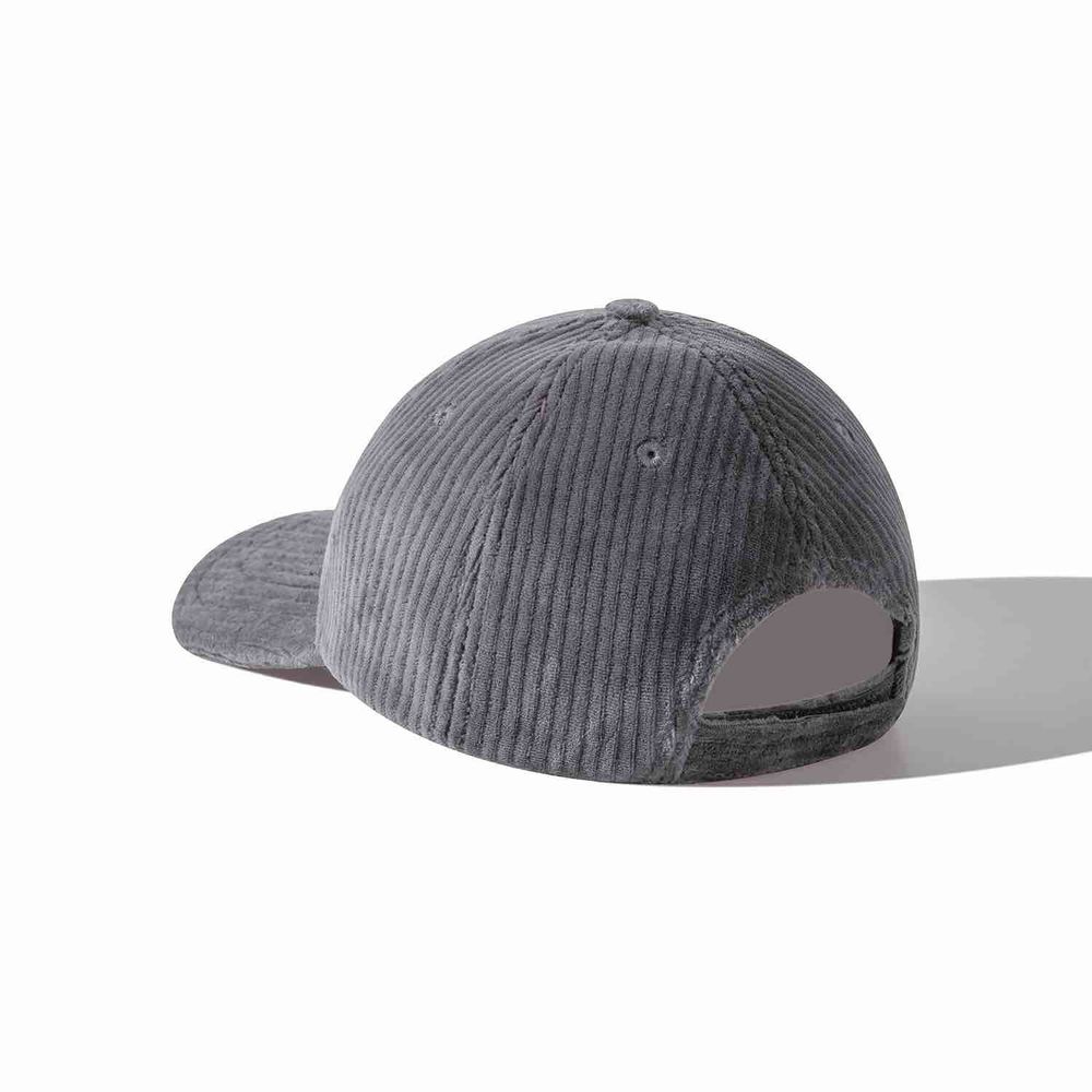 Кепка Ymkashix Velvet Face Flower графитовая