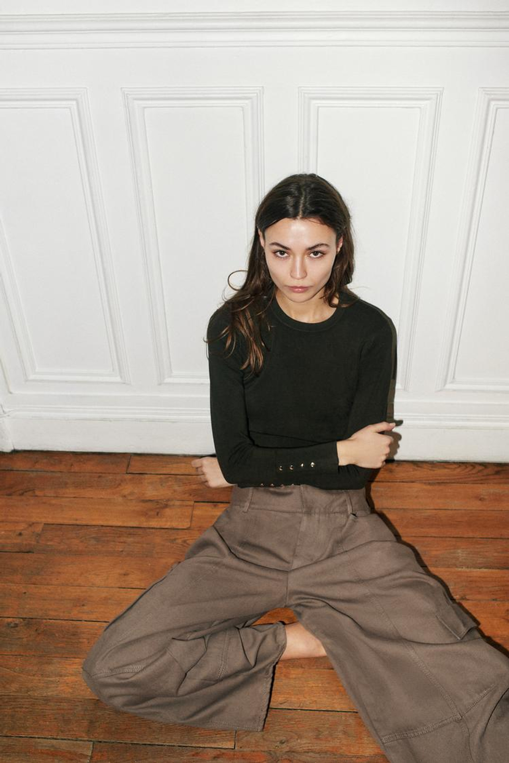 ZARA БАЗОВЫЙ ОДНОТОННЫЙ ДЖЕМПЕР, ТЕМНЫЙ ХАКИ