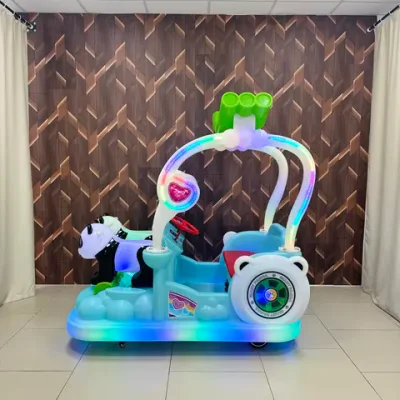 Прокатный аттракцион электромобиль «Семья Панд»