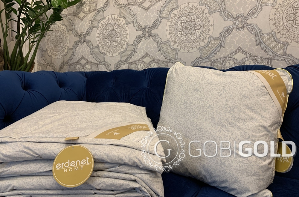 Подушка из 100% верблюжьего пуха 50х50 см. (ERDENET) - серо-голубая