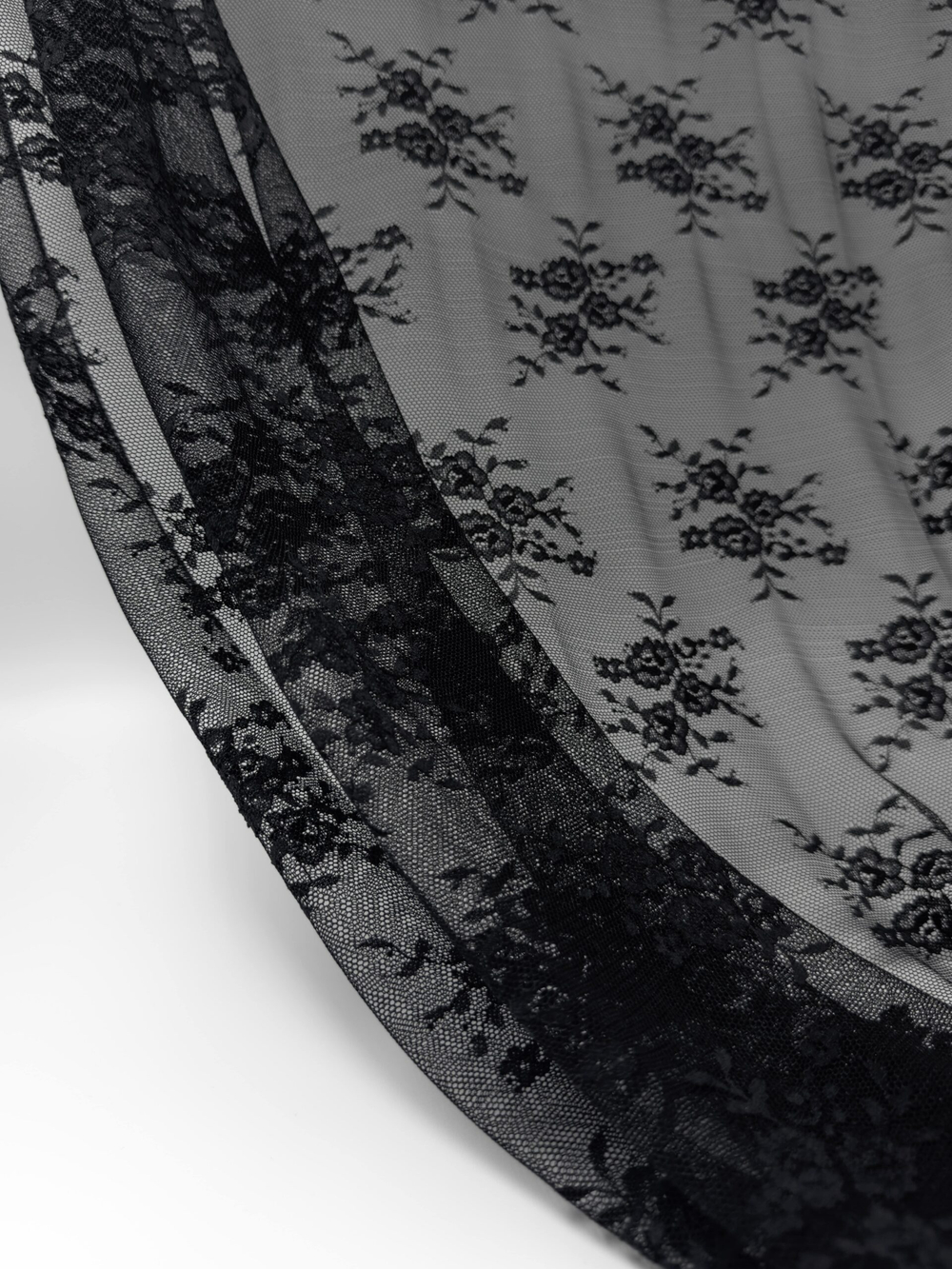 Гипюр эластичный черный ширина 150 см мягкий ОТРЕЗЫ