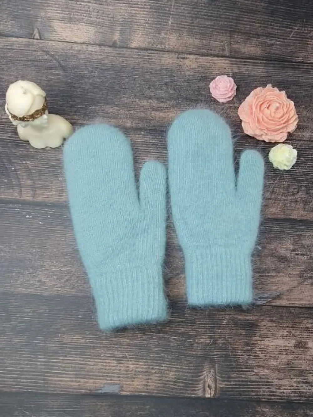 Варежки зимние теплые пушистые ангора