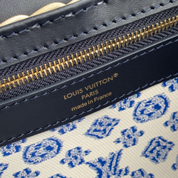 Louis Vuitton Capucines Mini