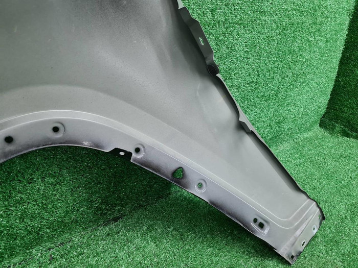 Крыло переднее правое Jeep Grand Cherokee WL 21-нв