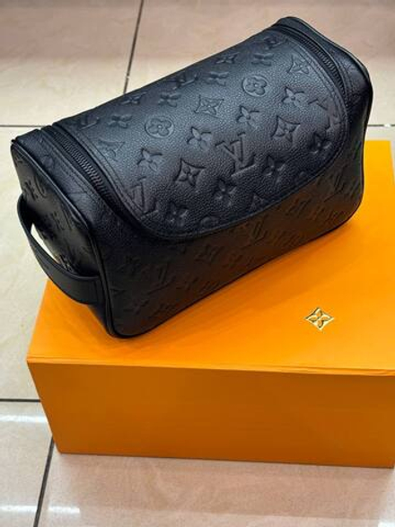 Несессер Louis Vuitton