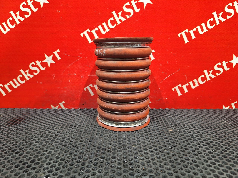 Патрубок интеркулера 2018г