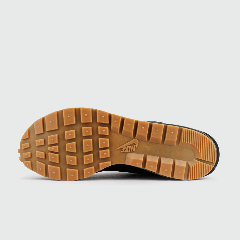 Кроссовки Nike Vapor Waffle x Sacai Black / Gum Ftwr. Wmns
