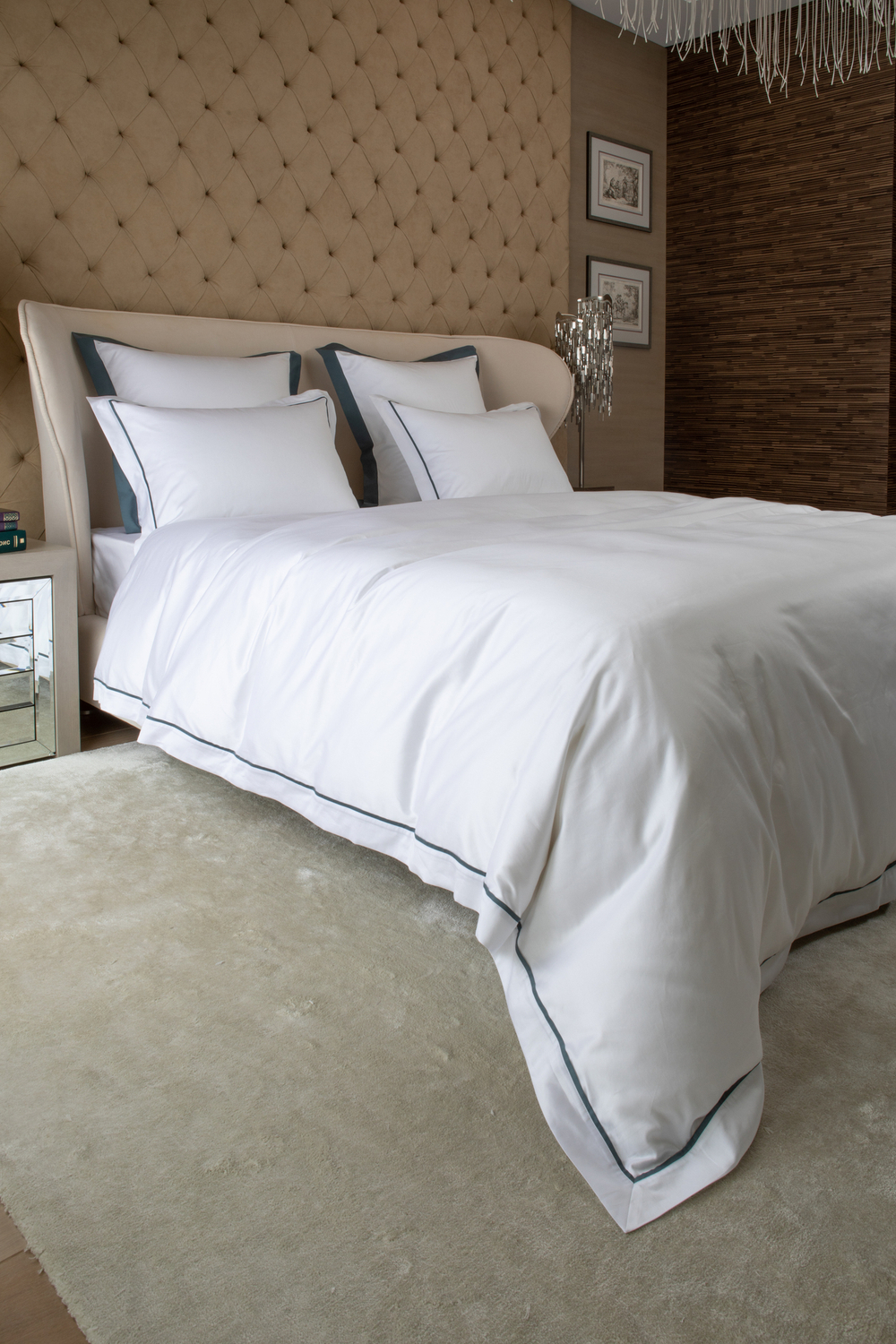 Постельное белье 1.5 спальное Сlaire Batiste Rhone Smeraldo белое