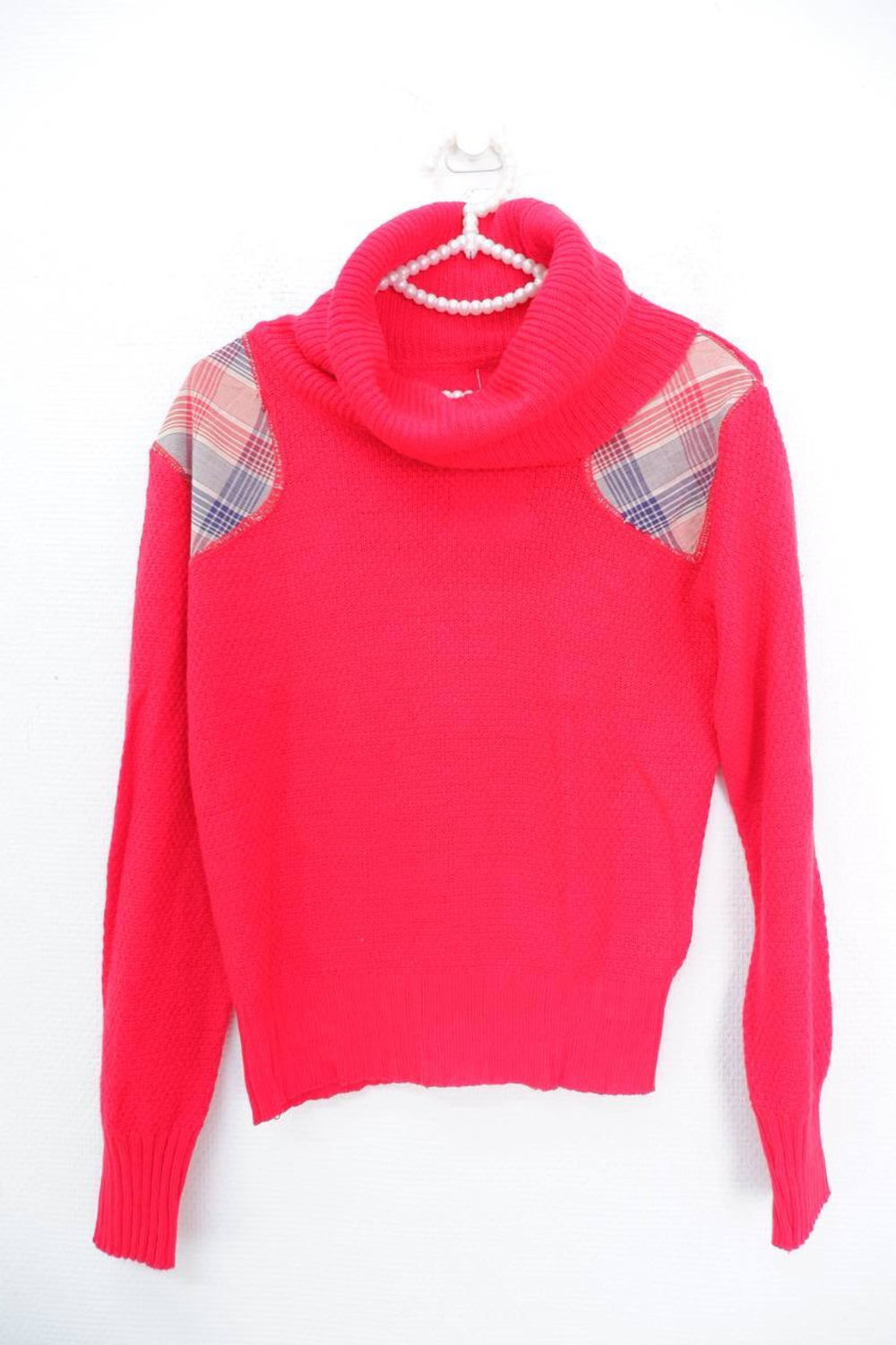 Джемпер ярко-красный 42 размер