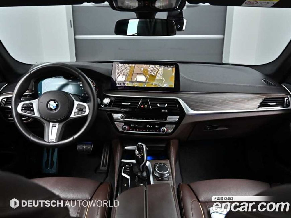 BMW 5 Series (G30) 523d xDrive M Sports (10.2020)