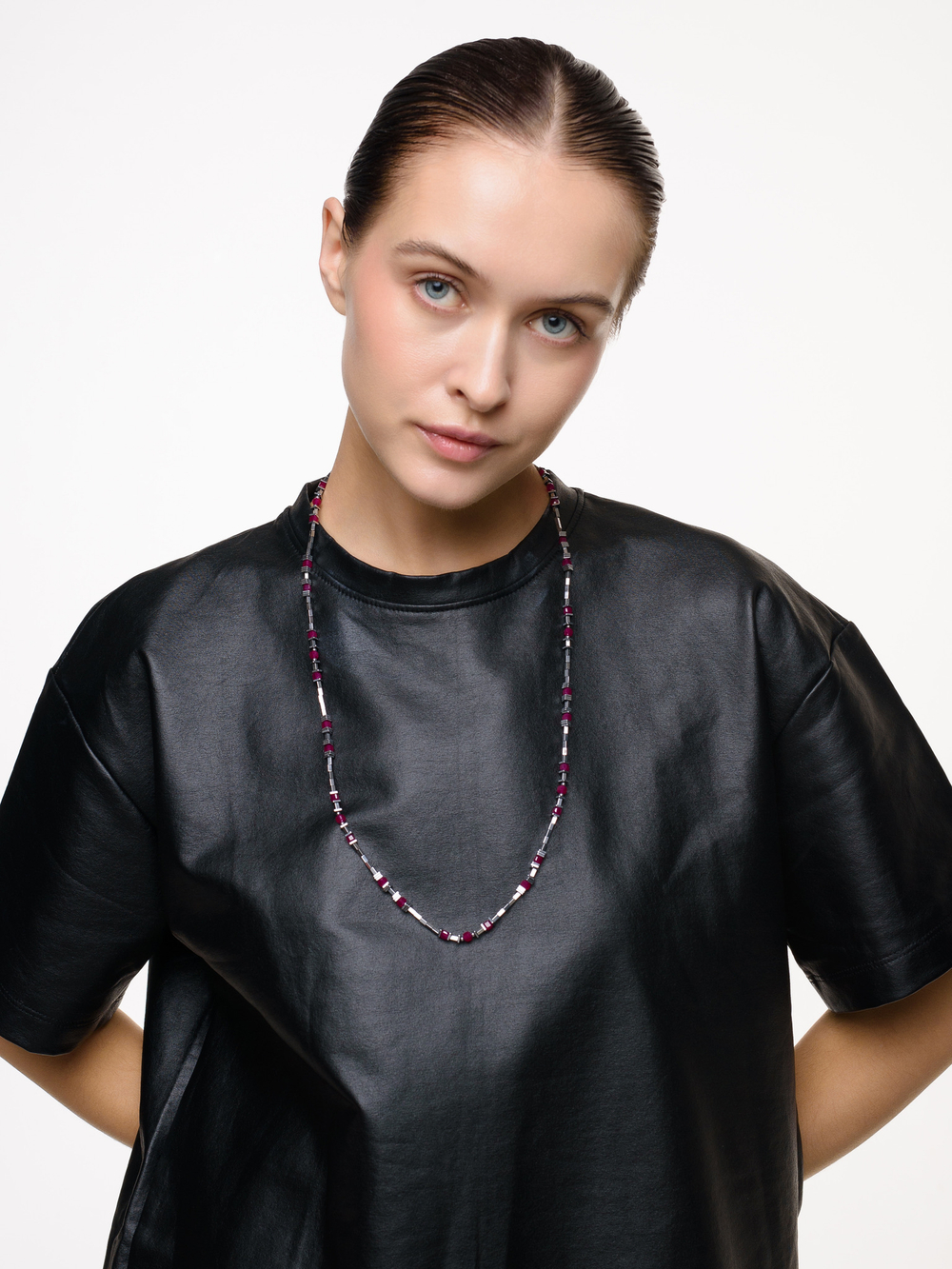 Сотуар "Red hematite trio" Silver