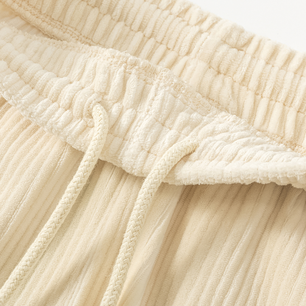 Шорты велюровые YMKASHIX