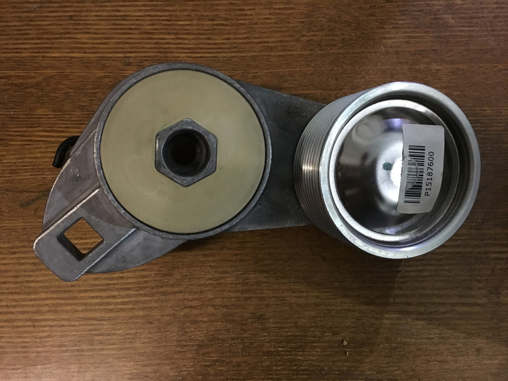 Натяжитель ремня Volvo P15187600