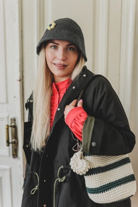 Сумка вязаная с комплектом кожаных ремней, зеленая полоска, маленькая