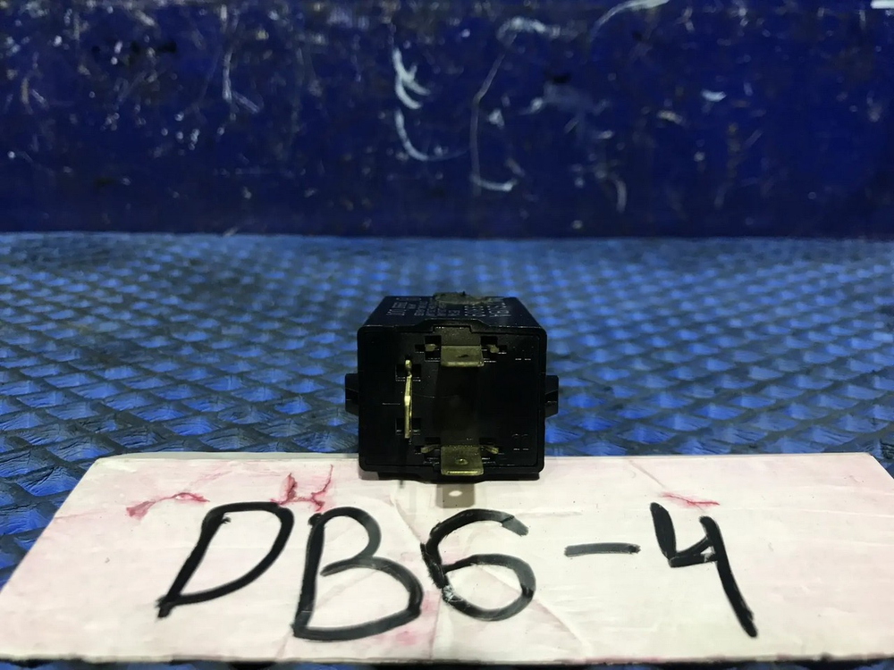 Реле поворотов Honda INTEGRA 1996