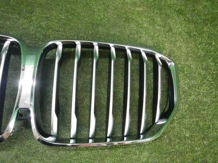 Решетка радиатора BMW X5 G05 (2018-2023)