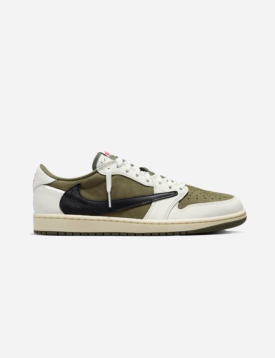 Travis Scott x Jordan 1 Low 