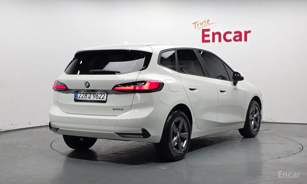 BMW 2 серии Active Tourer (U06) 220i Advantage