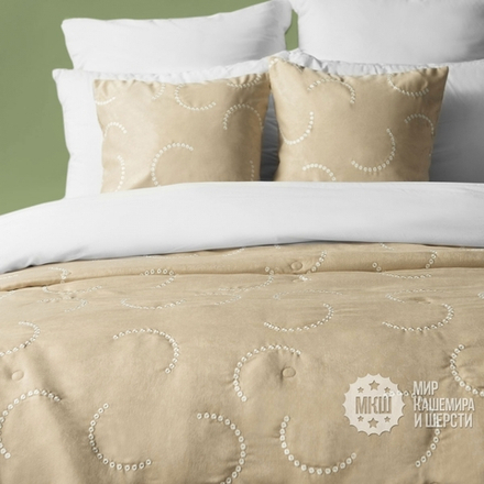 Покрывало велюровое с вышивкой ДЖЖИМ (арт. BL02-290-02) - 230х250 см. - бежевое