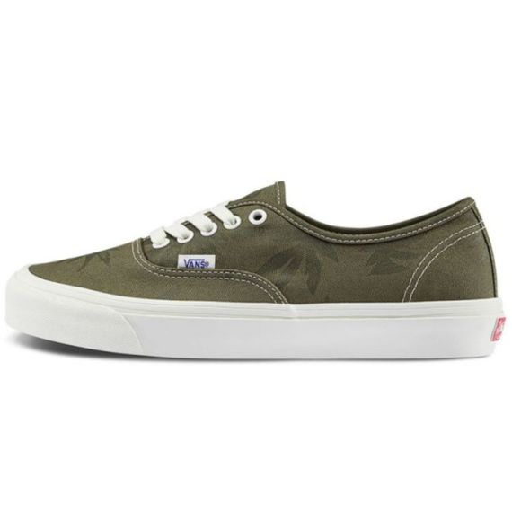 Vans Authentic